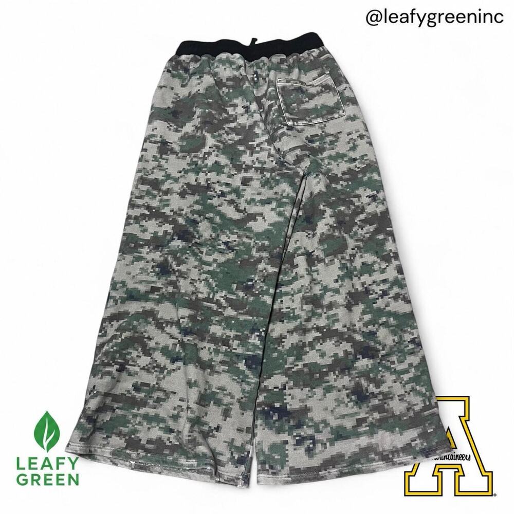 Peace In War Digital Camo Super Baggy French Terry Sweatpants us sz M Ultra Wide